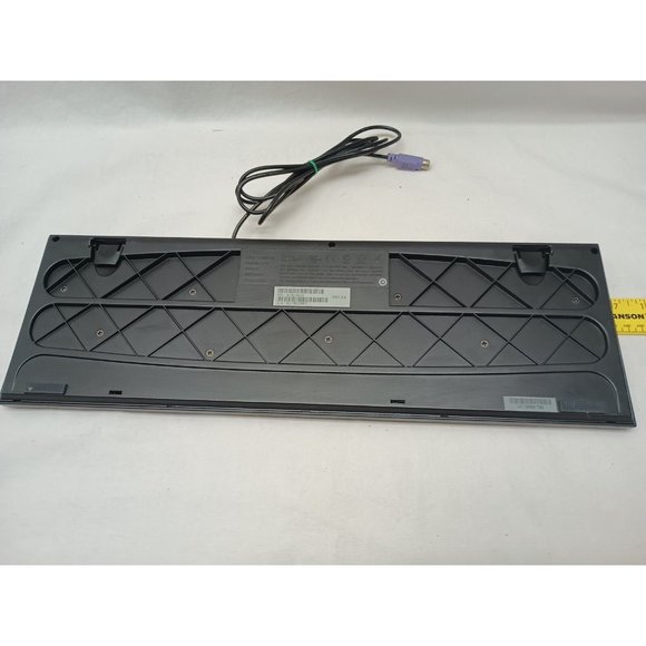 Compaq Corded Keyboard Model # 5137 Part 5189-0403 REV 2.6 Black - Picture 5 of 8